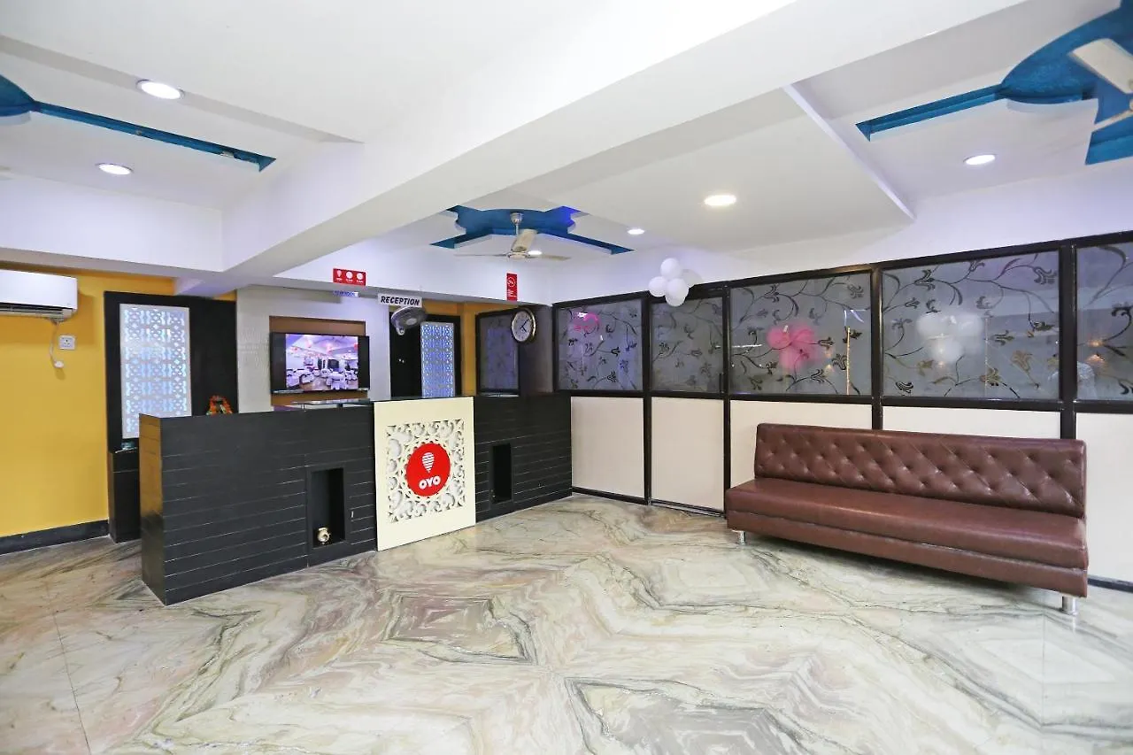 ***  Oyo 13125 Hotel Gwal Palace Agra  India
